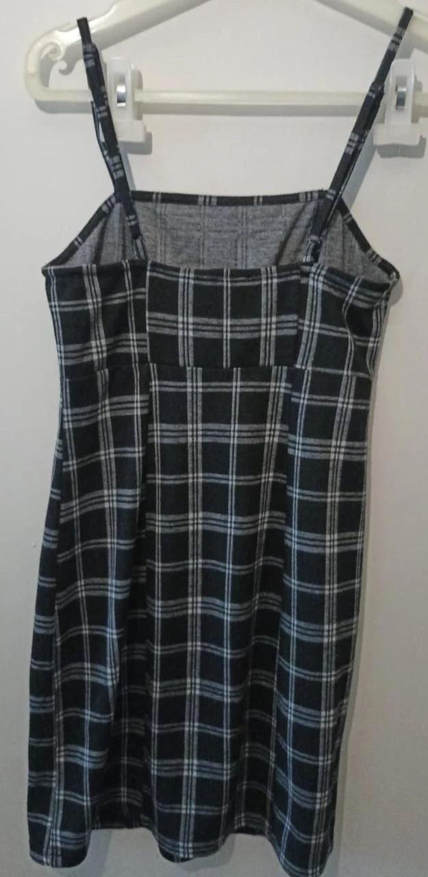 Vestido Curto Xadrez Preto e Branco - Tendência e Versátil ! – photo 2